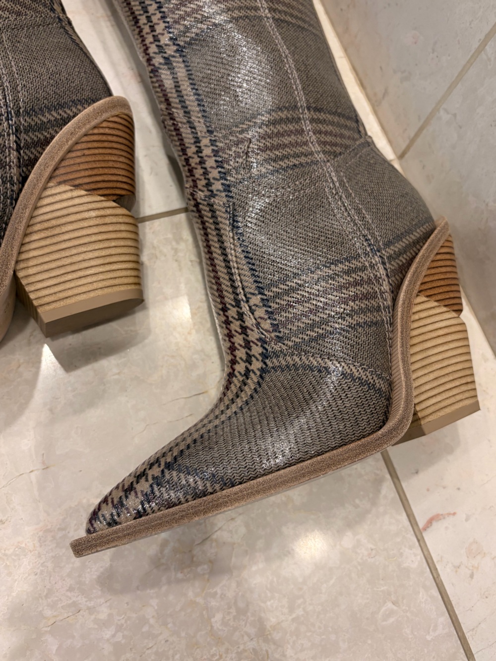 Fendi Prince of Wales coated leather western tall boots, 36, like new - Picture 6 of 16